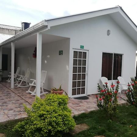 Apartamentos Turisticos Dona Flor San Andrés Dış mekan fotoğraf